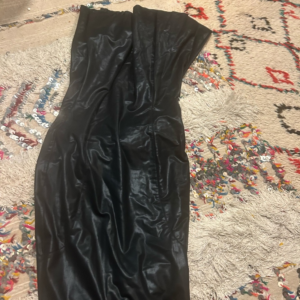 Norma Kamali Black Foil Dress BODYCON LEATHER EFFECT - Picture 8 of 8